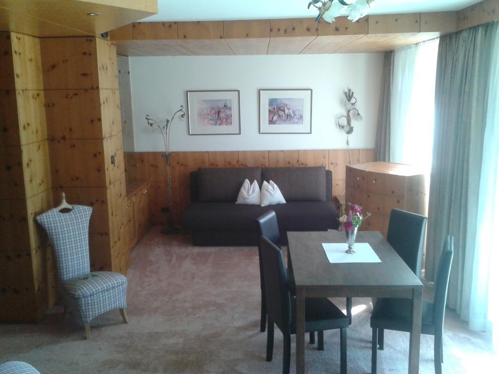 Ski & Golf Apartment Zell Am See Pokoj fotografie